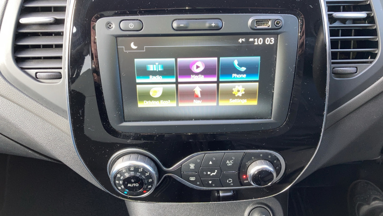 Renault Captur 1.5 dCi 90 Iconic 5dr EDC Diesel Hatchback